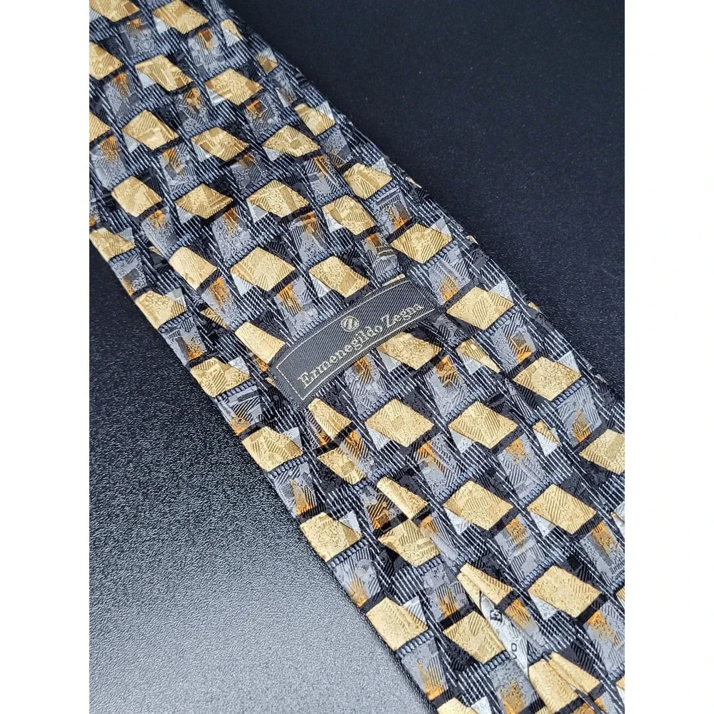 Ermenegildo Zegna Men's Necktie Grey Gold Geometric Silk 3.75